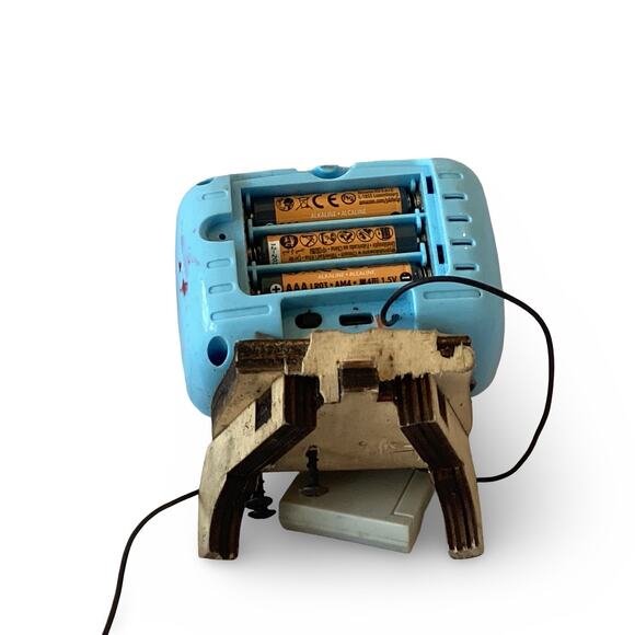 Silvergear® Mini TV Retro Video Game Console - Picture 4 of 8